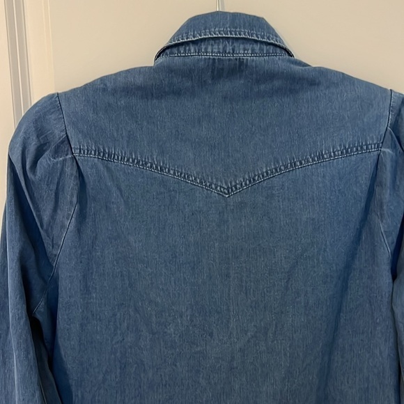 Torn by Ronny Kobo Denim Long Puff Sleeve Pearl Button Snap Front Size Medium - Picture 12 of 16